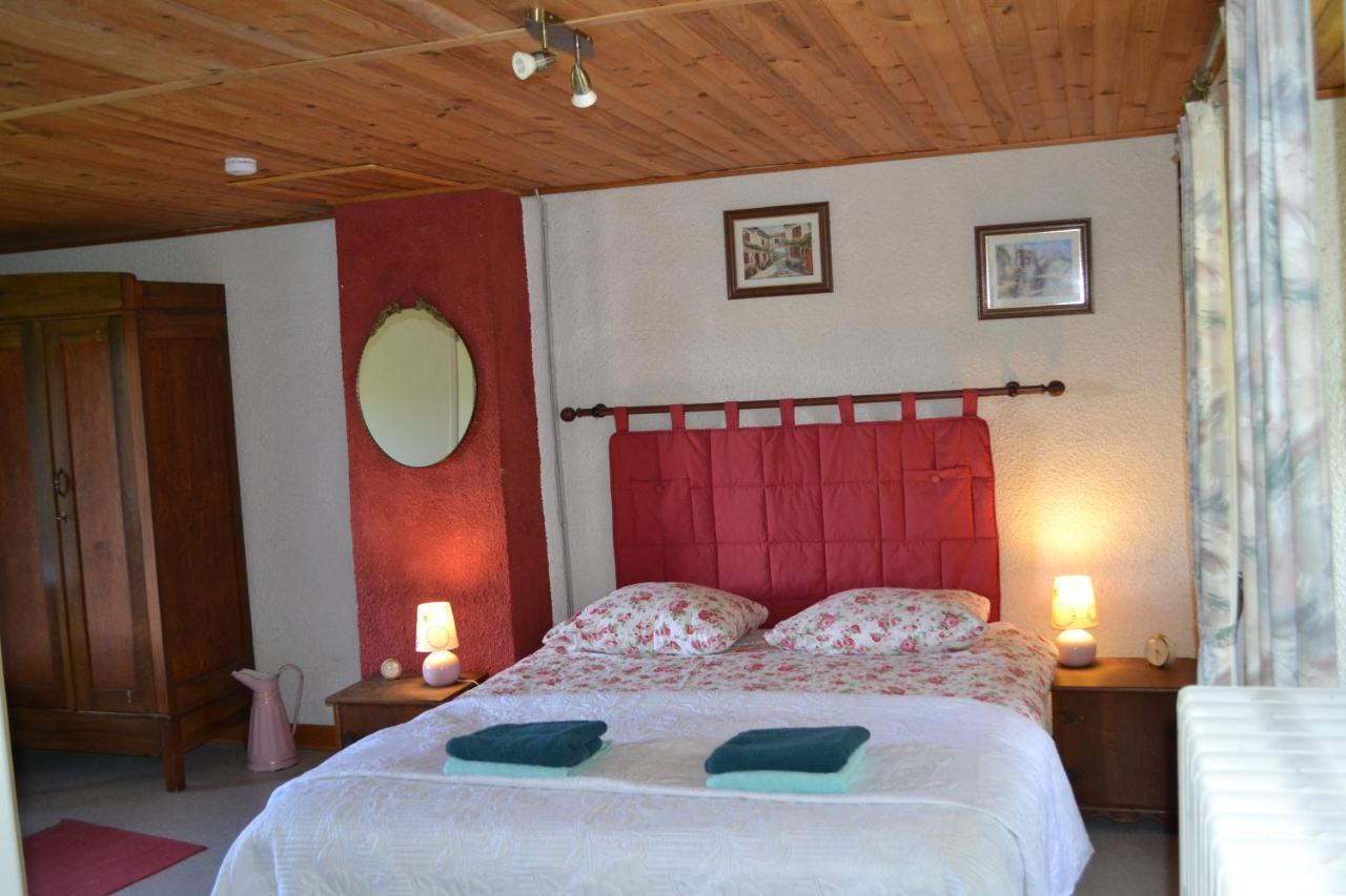 Hotel Domaine La Libaudie à La Bastide-Solages Extérieur photo