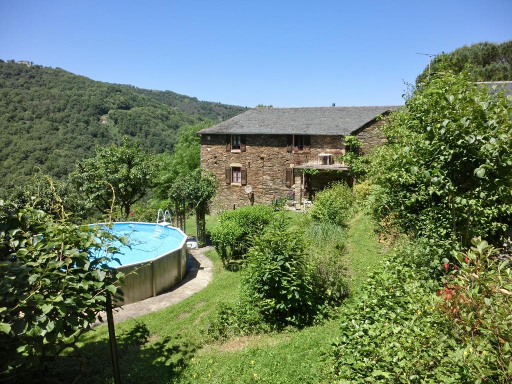 Hotel Domaine La Libaudie à La Bastide-Solages Extérieur photo